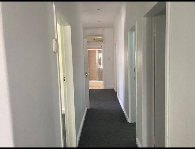 BUSINESS PROPERTY TO RENT IN NEWTON PARK